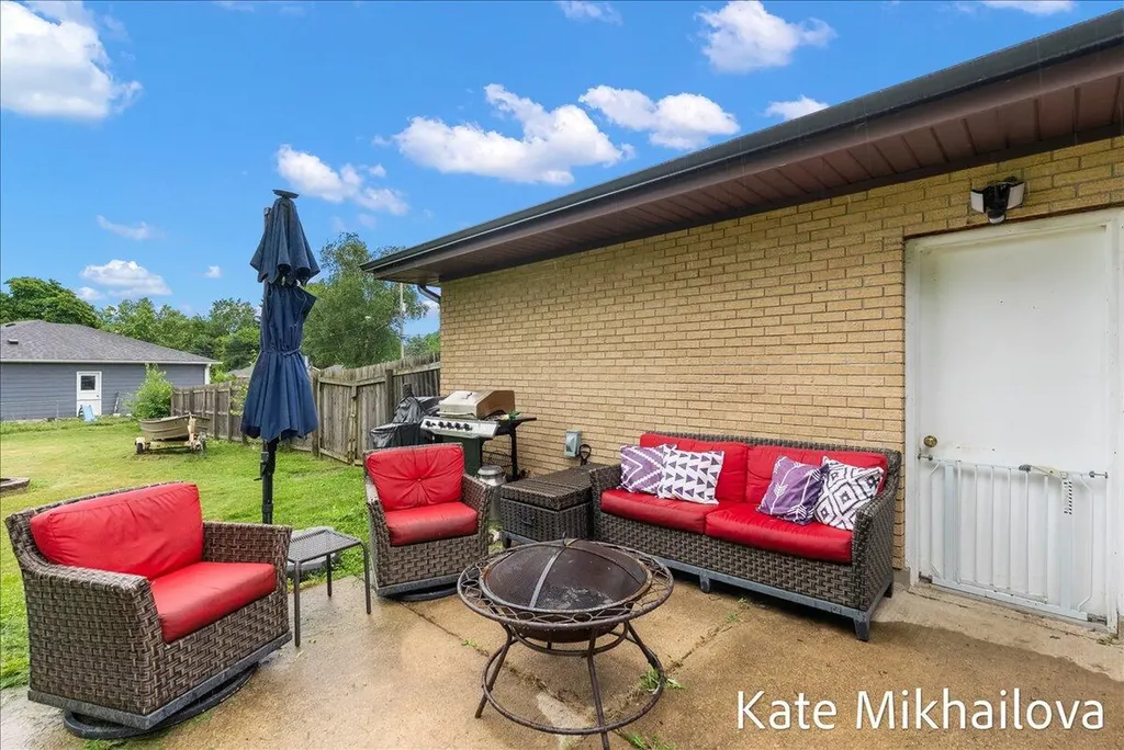 1249 Chalmers Drive Battle Creek City MI 49015