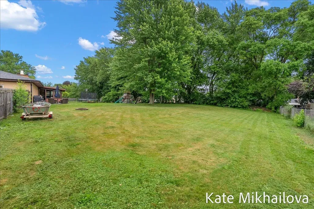 1249 Chalmers Drive Battle Creek City MI 49015