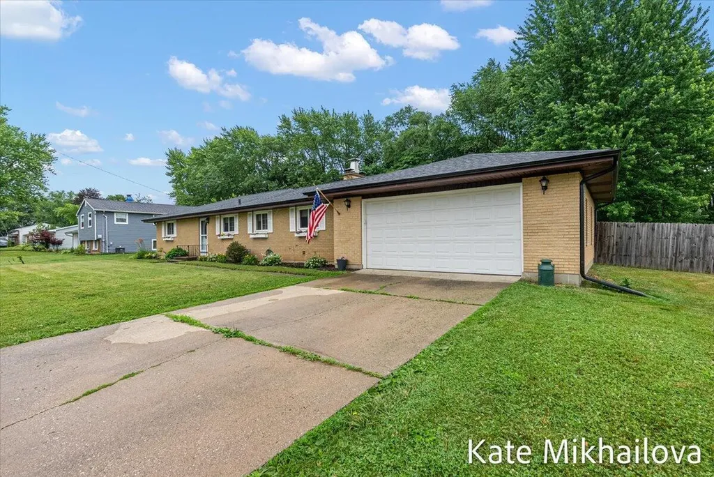 1249 Chalmers Drive Battle Creek City MI 49015