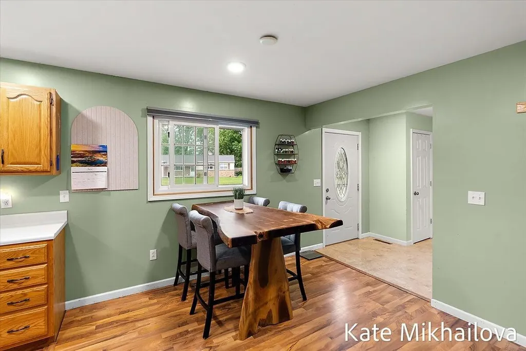 1249 Chalmers Drive Battle Creek City MI 49015