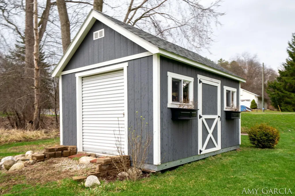6387 Cascade Road SE Cascade Charter Township MI 49546