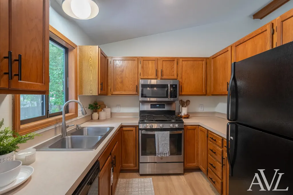1344 Gladstone Drive SE Grand Rapids City MI 49506