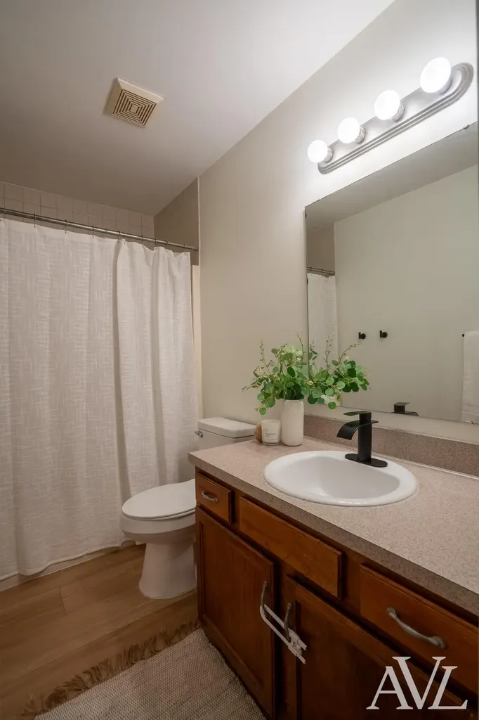 1344 Gladstone Drive SE Grand Rapids City MI 49506