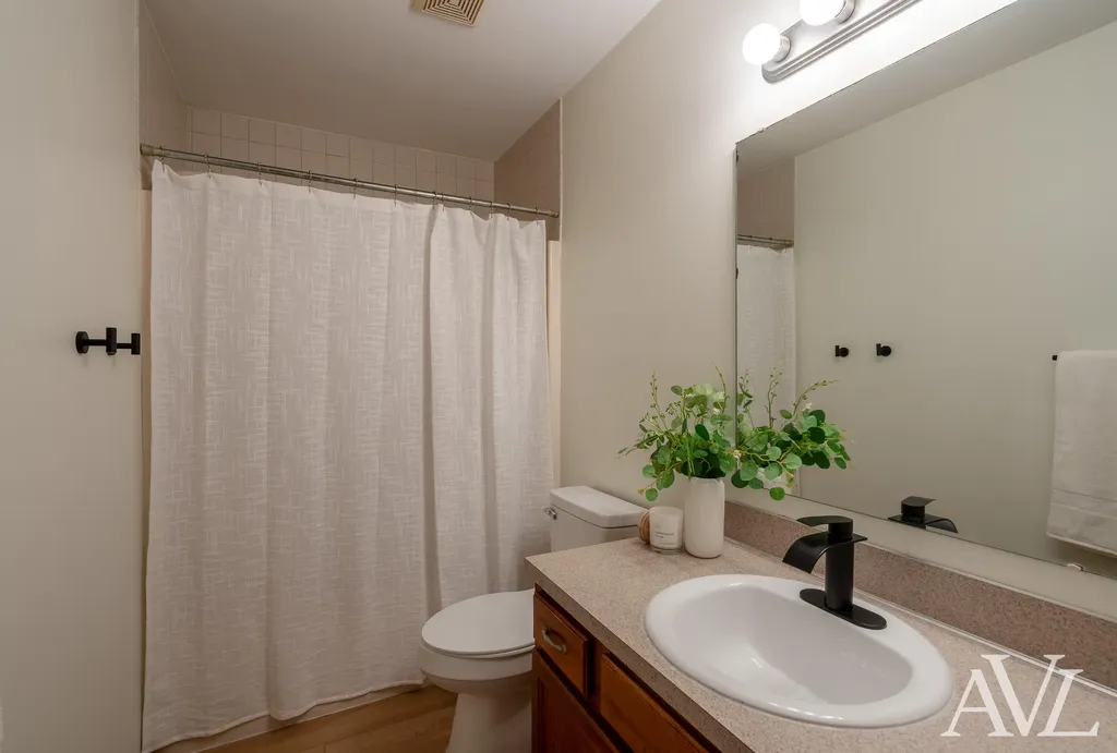 1344 Gladstone Drive SE Grand Rapids City MI 49506