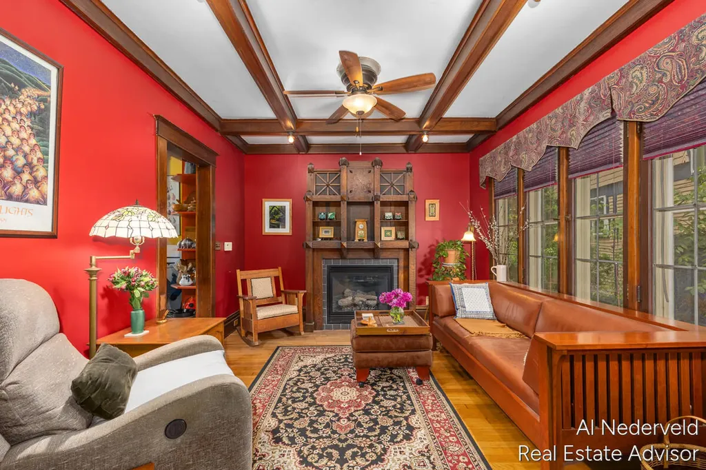 218 Wellington Avenue SE Grand Rapids City MI 49506