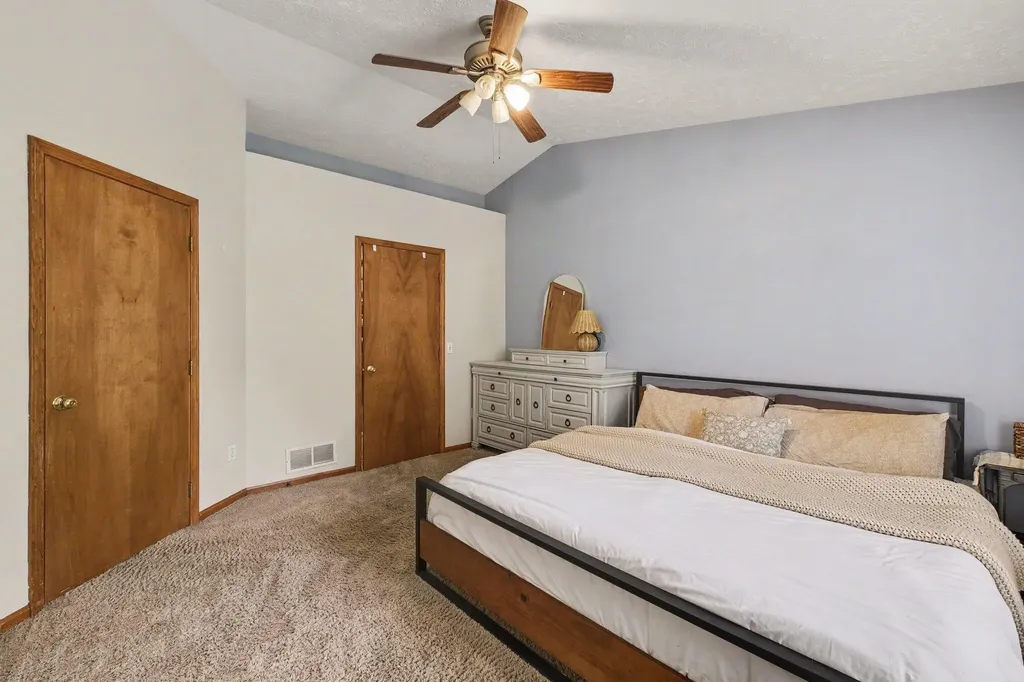 3053 Burritt Street NW Grand Rapids City MI 49504