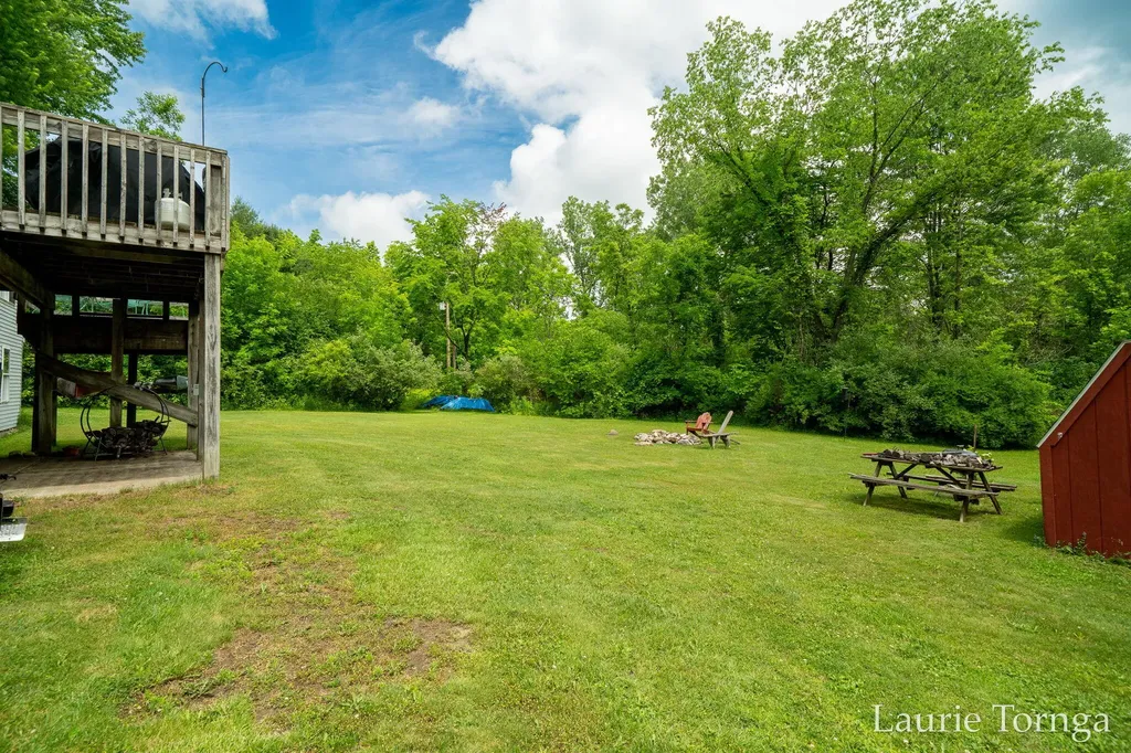2670 Grand River Drive NE Ada Township MI 49525