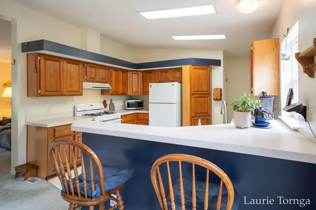 2670 Grand River Drive NE Ada Township MI 49525