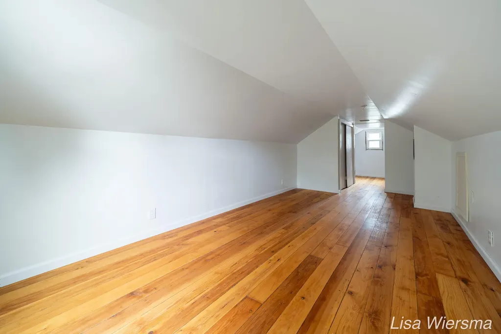 2357 Crozier Avenue Muskegon City MI 49441