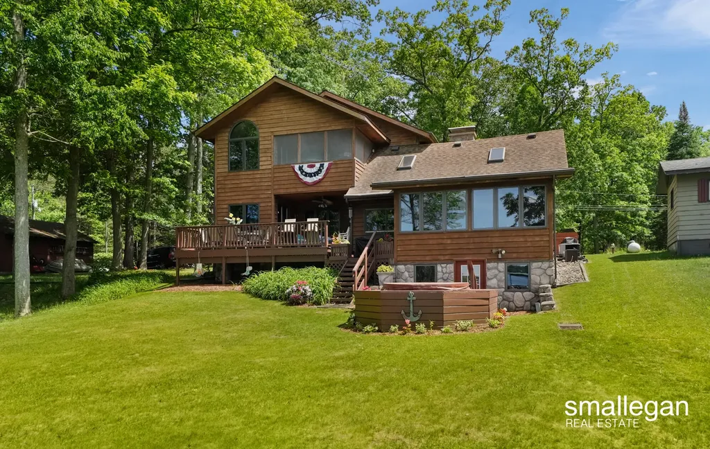 5067 N Red Maple Street Sauble Township MI 49644