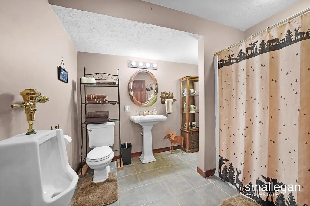 5067 N Red Maple Street Sauble Township MI 49644