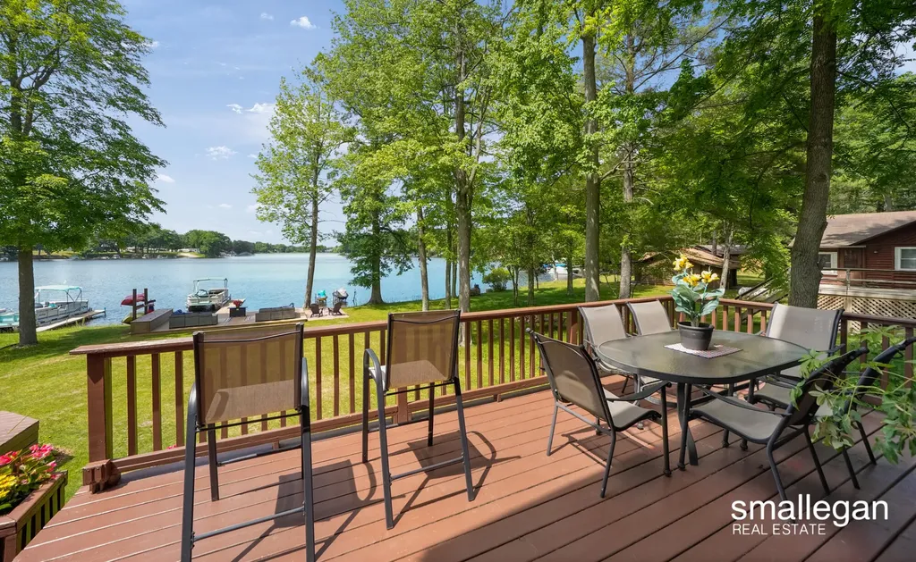 5067 N Red Maple Street Sauble Township MI 49644
