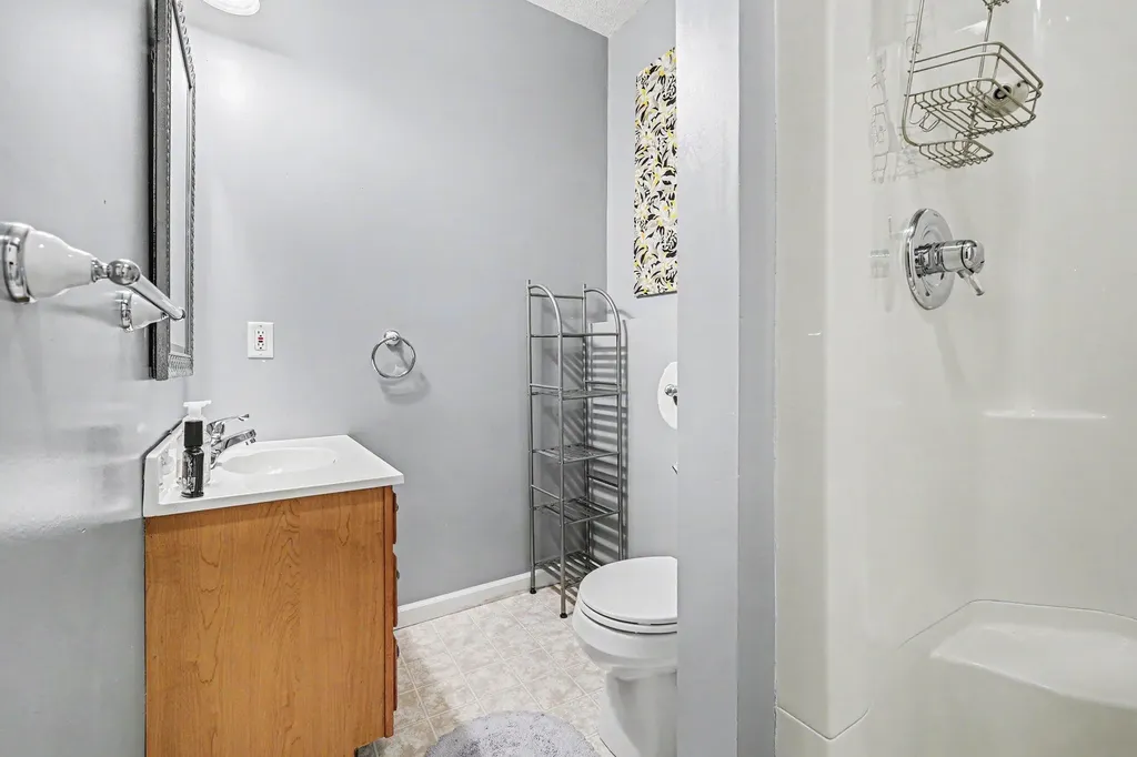 4463 Grand Ridge Drive SW Wyoming City MI 49418