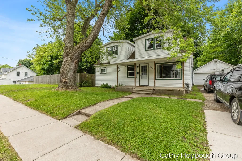 915 Branch Street Ionia City MI 48846