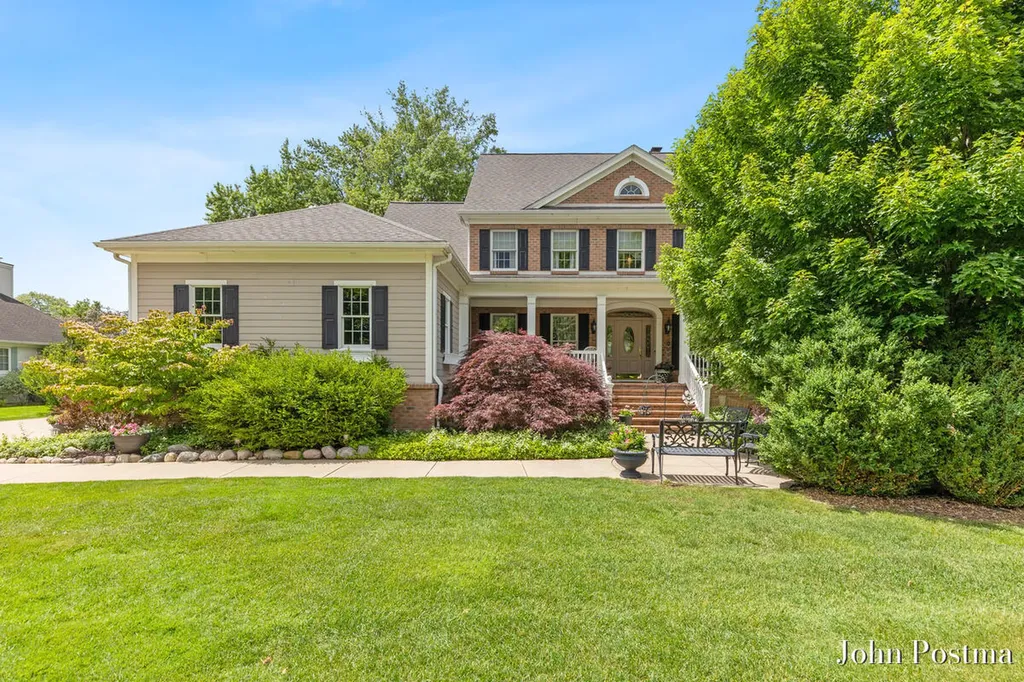 1645 Watermark Drive SE Cascade Charter Township MI 49546