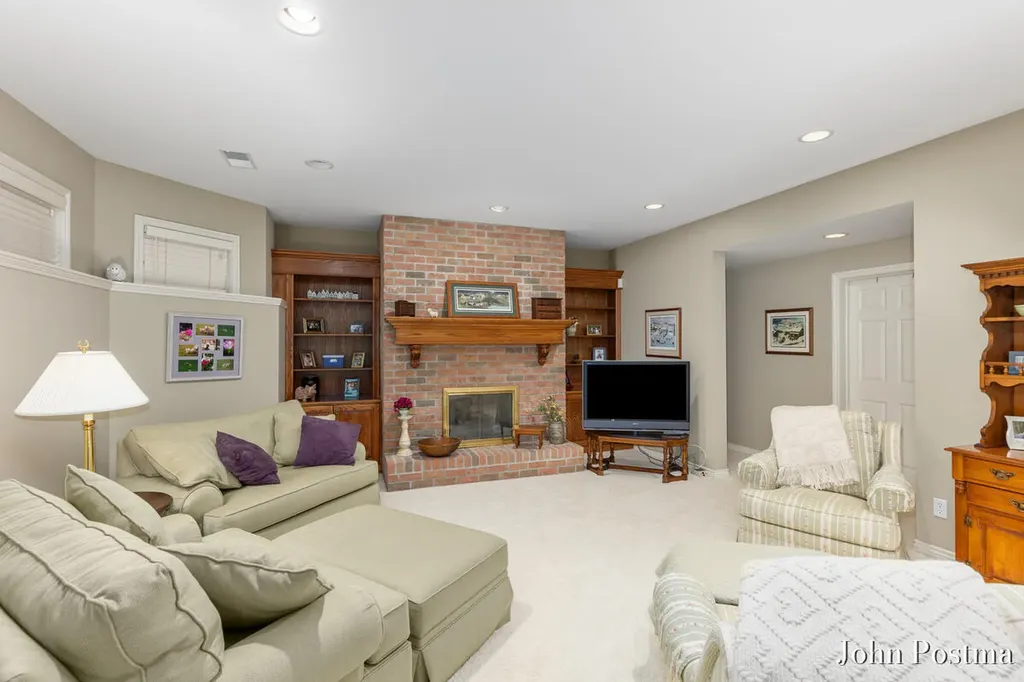 1645 Watermark Drive SE Cascade Charter Township MI 49546