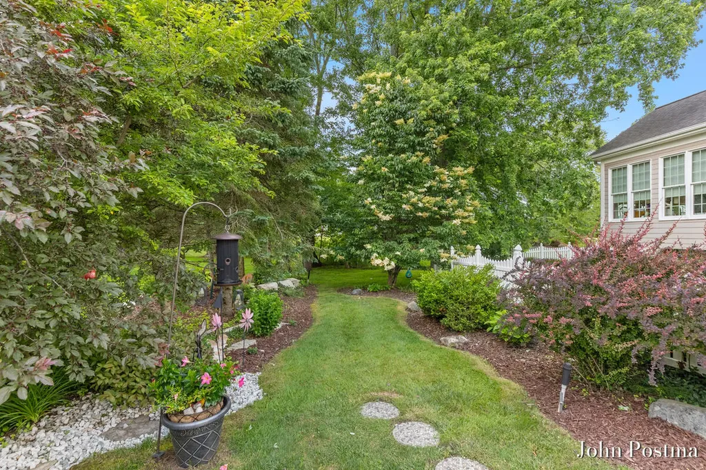 1645 Watermark Drive SE Cascade Charter Township MI 49546