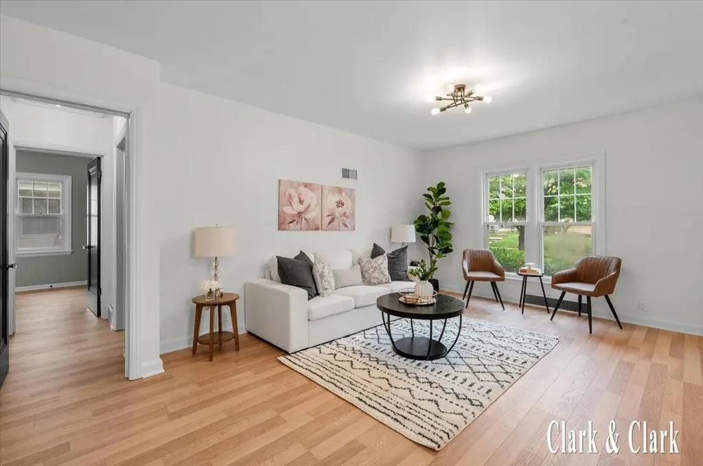 701 Pacific Avenue Lansing City MI 48910