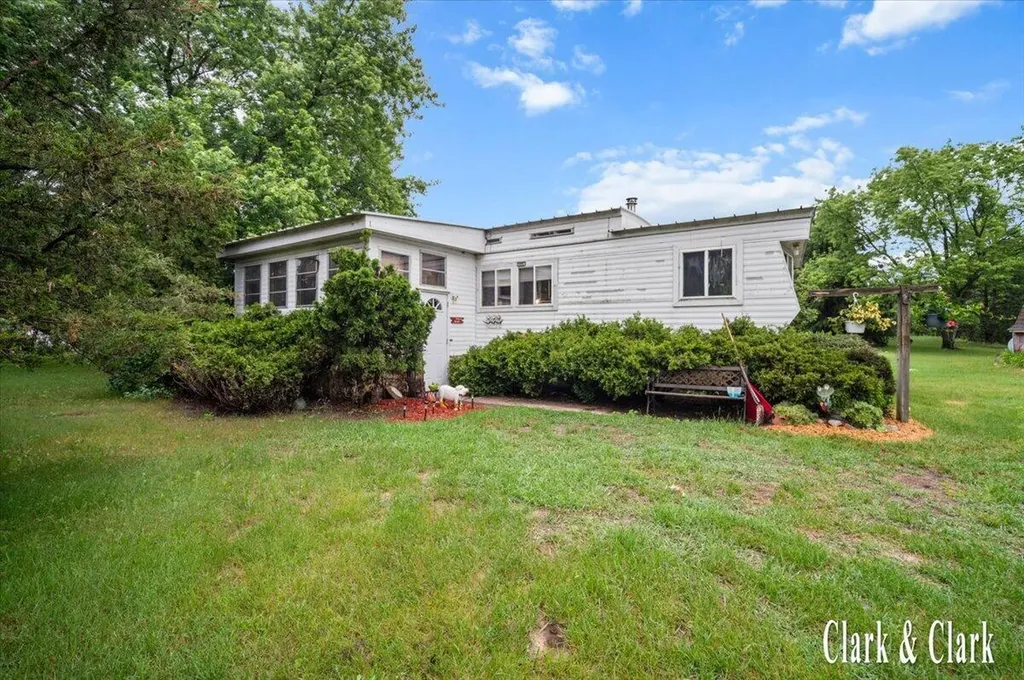 1511 E Croton Drive Brooks Township MI 49337