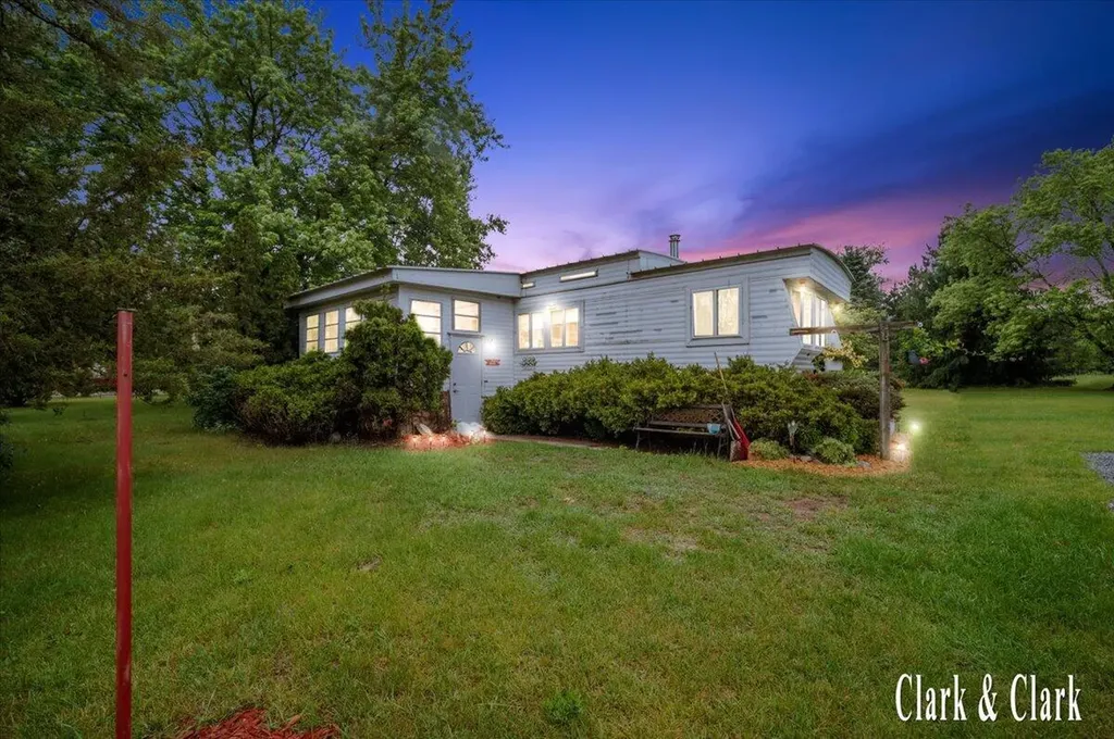 1511 E Croton Drive Brooks Township MI 49337