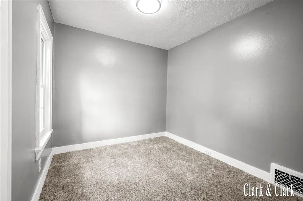 2044 Wood Street Muskegon Heights City MI 49444