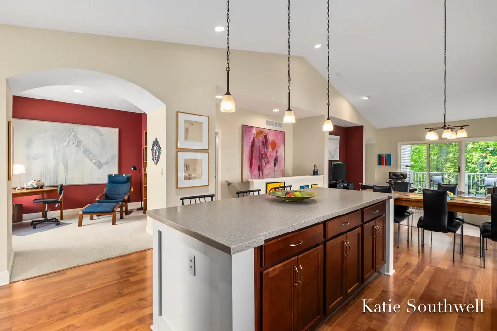 588 Enclave Court SE Grand Rapids Charter Township MI 49546