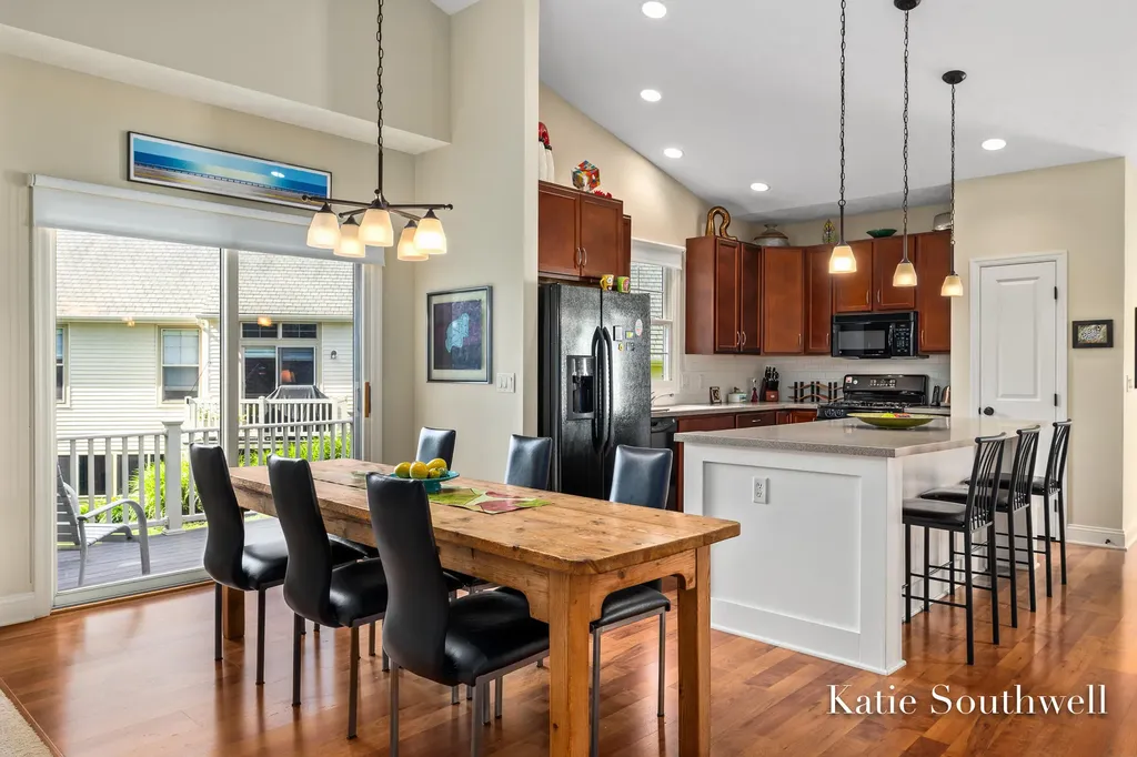 588 Enclave Court SE Grand Rapids Charter Township MI 49546