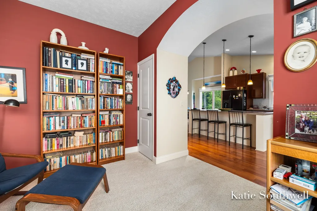588 Enclave Court SE Grand Rapids Charter Township MI 49546