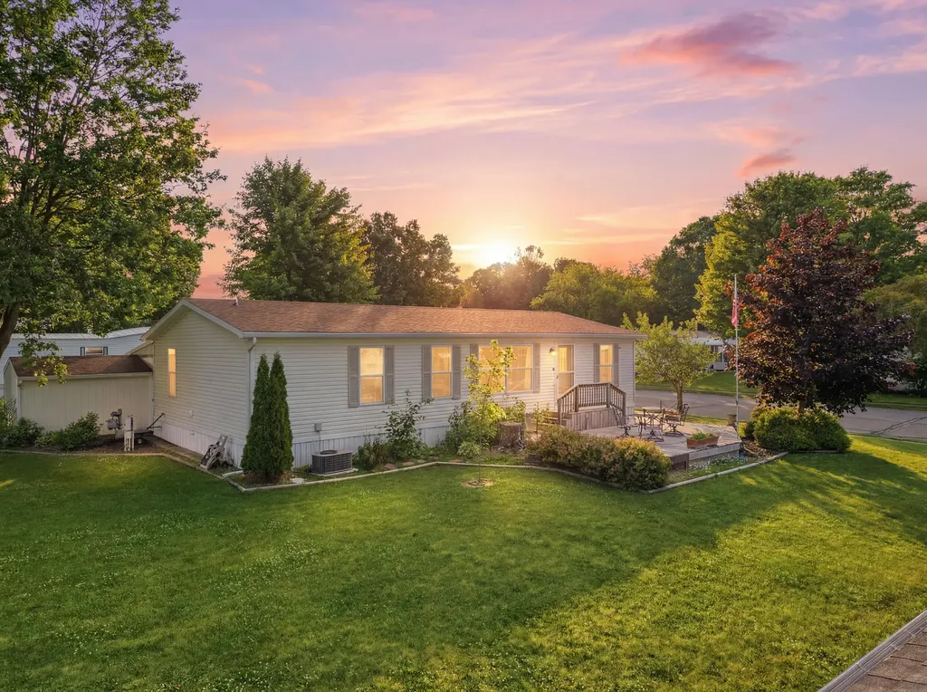 45 Pecan Avenue NE Solon Township MI 49319
