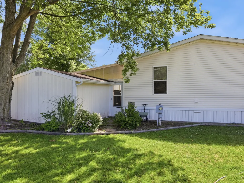 45 Pecan Avenue NE Solon Township MI 49319