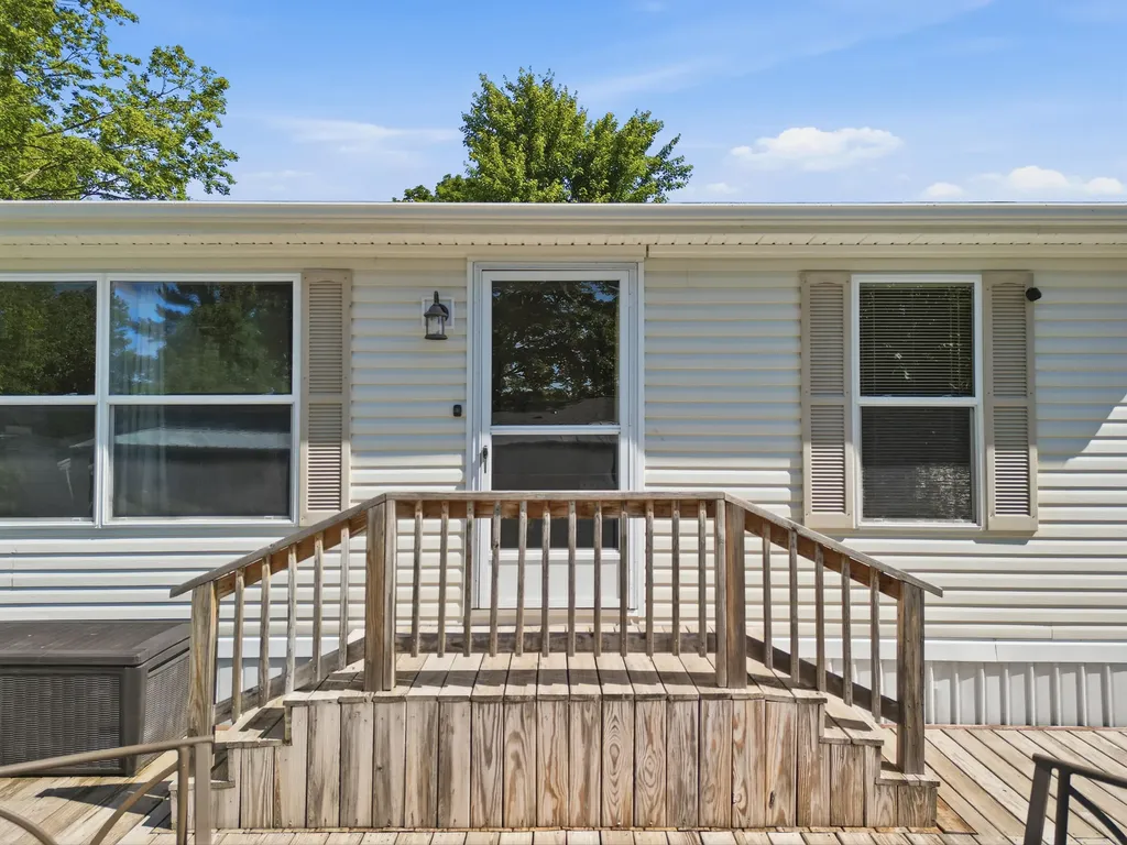 45 Pecan Avenue NE Solon Township MI 49319