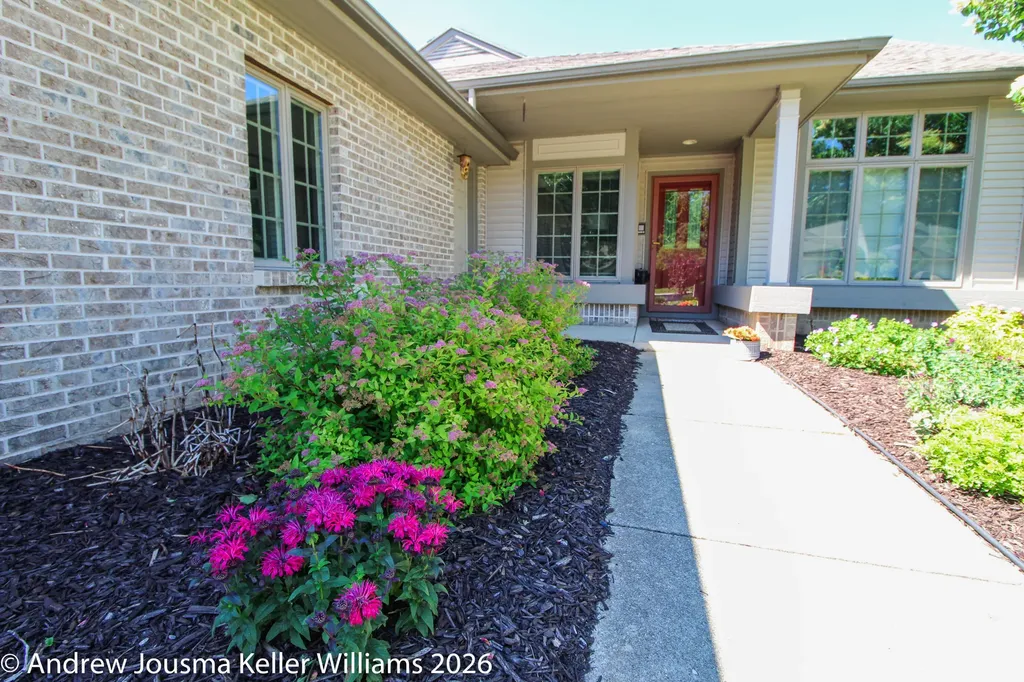 4205 Sabal Pointe Court SE Kentwood City MI 49546