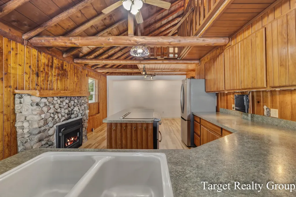 10818 Stoney Point Drive Prairieville Township MI 49046