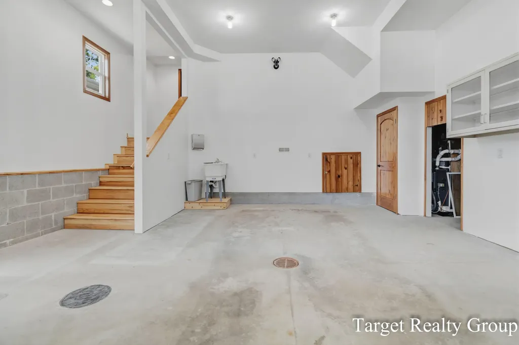 10818 Stoney Point Drive Prairieville Township MI 49046