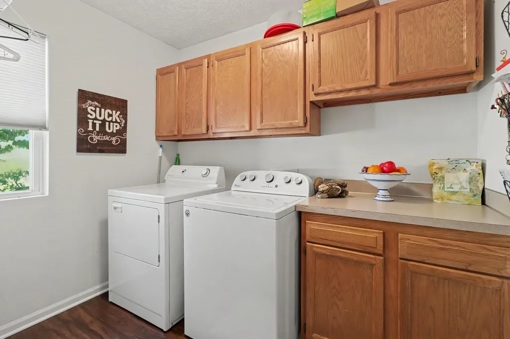 3910 Avery Drive NW Walker City MI 49534