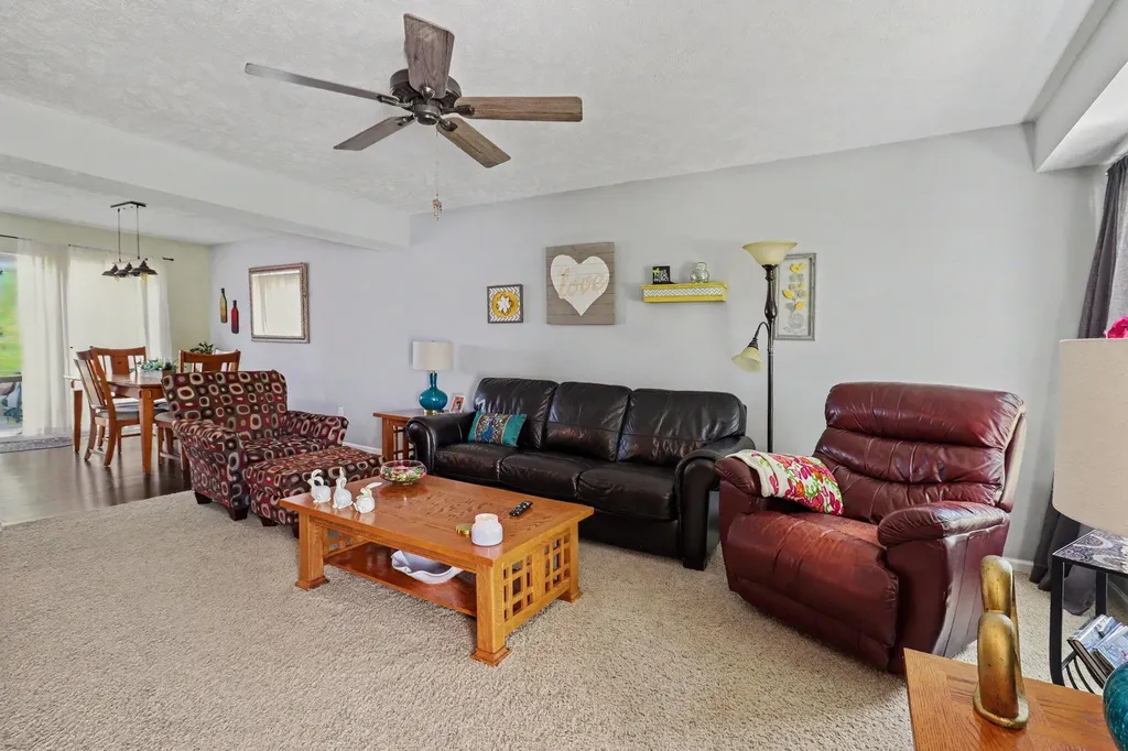 3910 Avery Drive NW Walker City MI 49534
