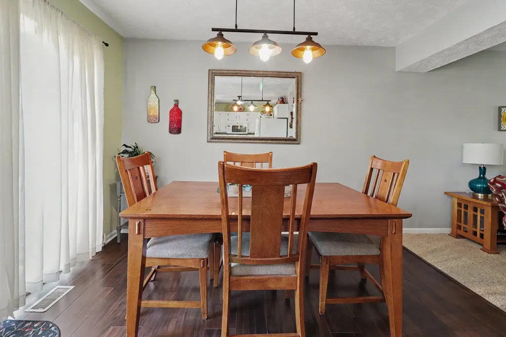3910 Avery Drive NW Walker City MI 49534