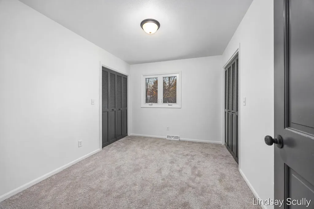 1830 Lockmere Drive SE Kentwood City MI 49508