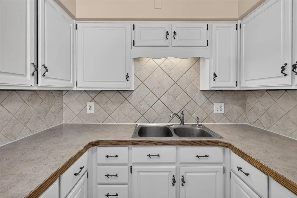 325 W South Street Hastings City MI 49058