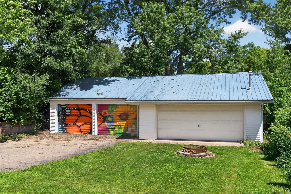325 W South Street Hastings City MI 49058