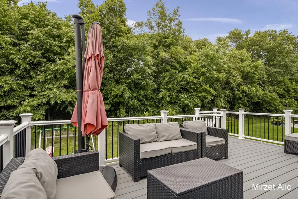 8748 Prairie Stone Drive SW Byron Township MI 49315
