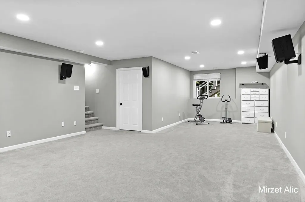 8748 Prairie Stone Drive SW Byron Township MI 49315