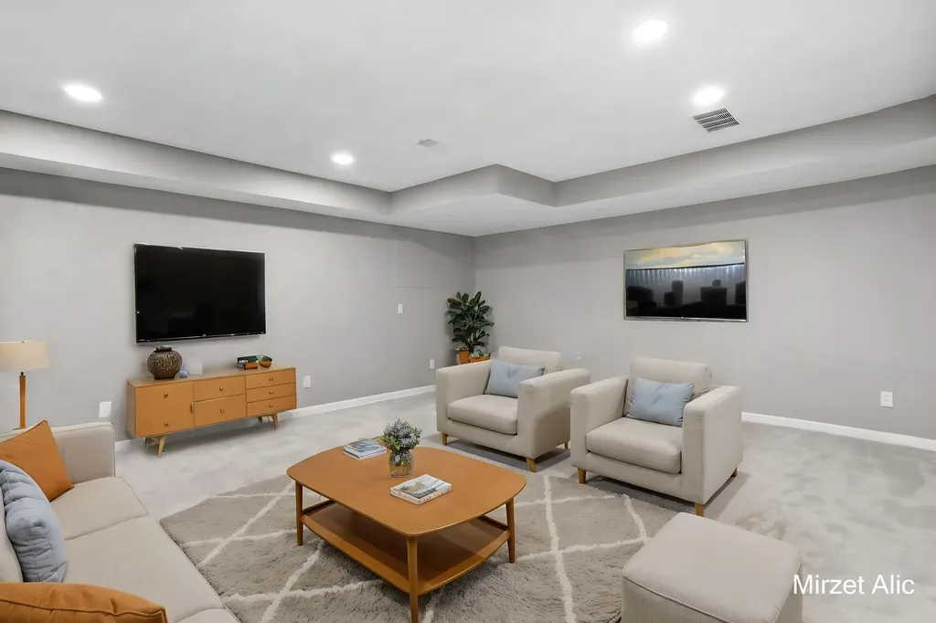 8748 Prairie Stone Drive SW Byron Township MI 49315