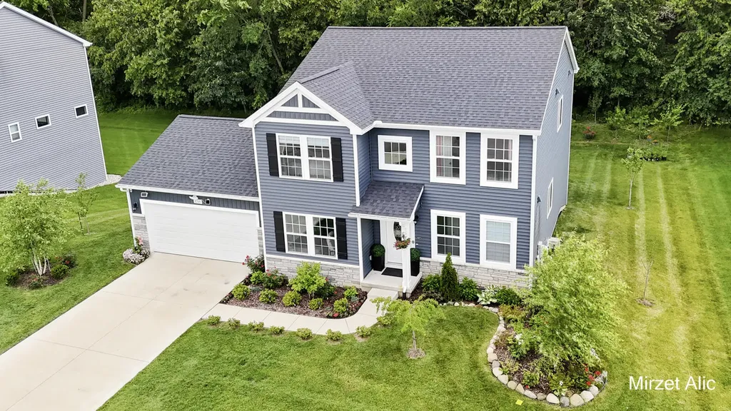 8748 Prairie Stone Drive SW Byron Township MI 49315