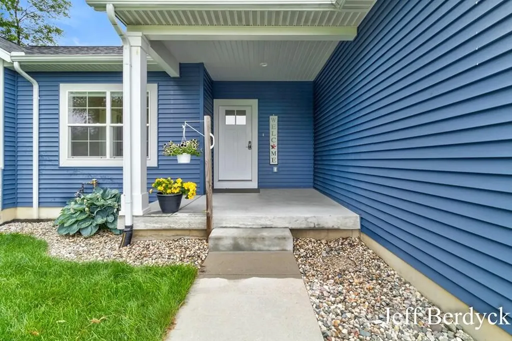 5697 Victoria Street Allendale Charter Township MI 49401