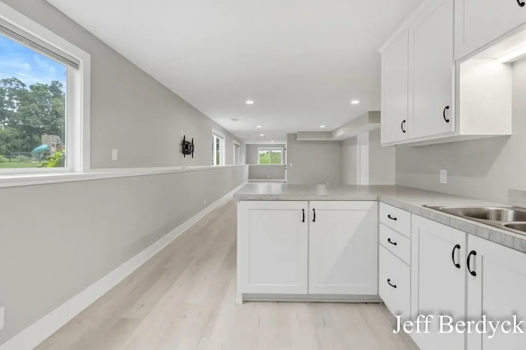 5697 Victoria Street Allendale Charter Township MI 49401