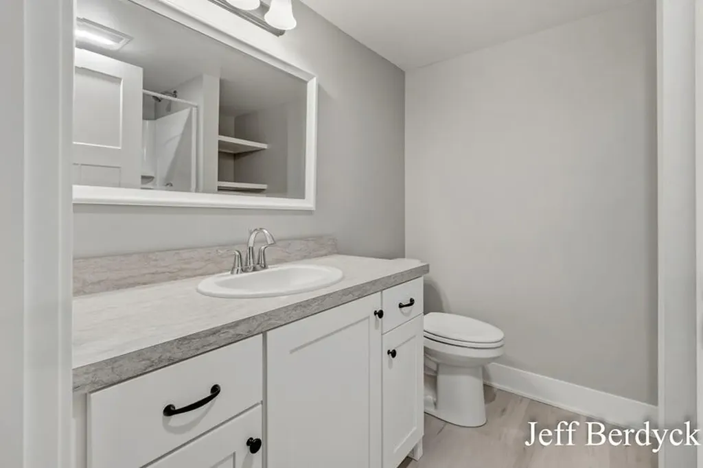 5697 Victoria Street Allendale Charter Township MI 49401