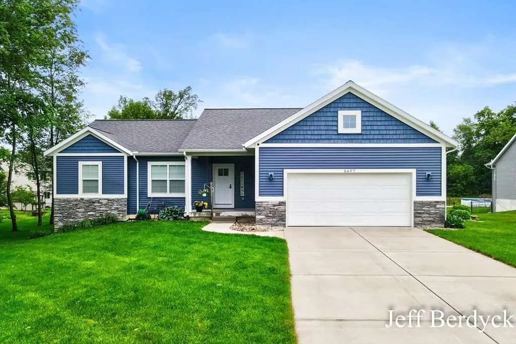 5697 Victoria Street Allendale Charter Township MI 49401