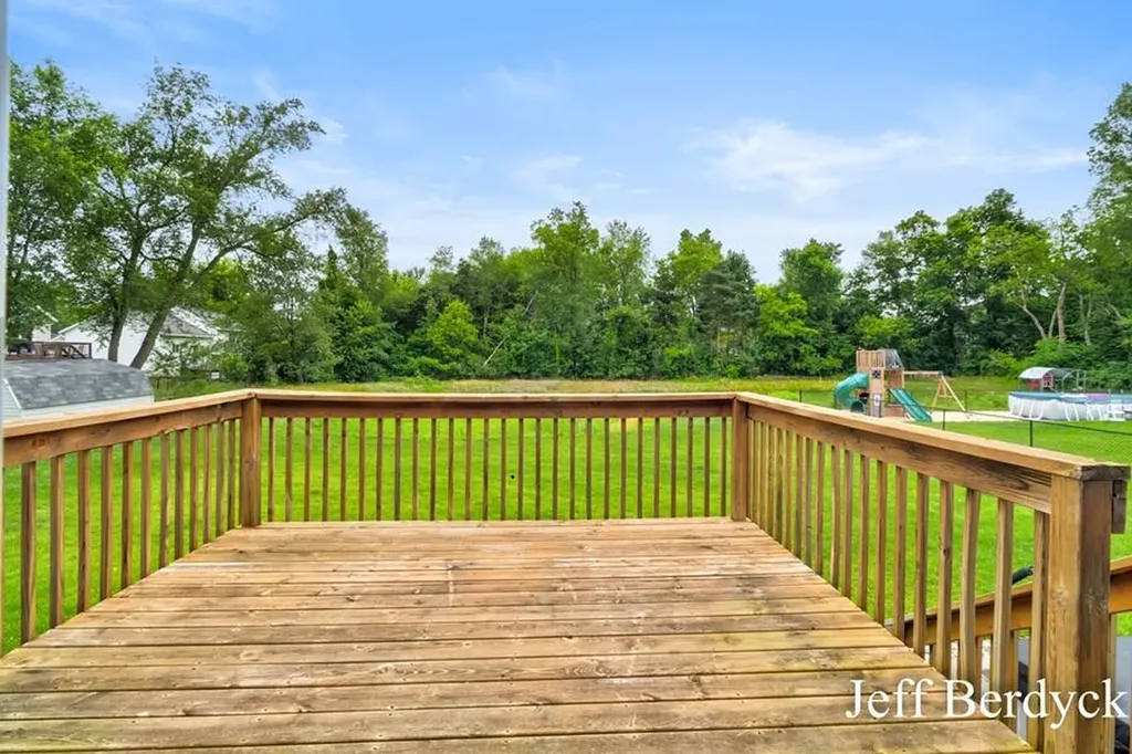 5697 Victoria Street Allendale Charter Township MI 49401