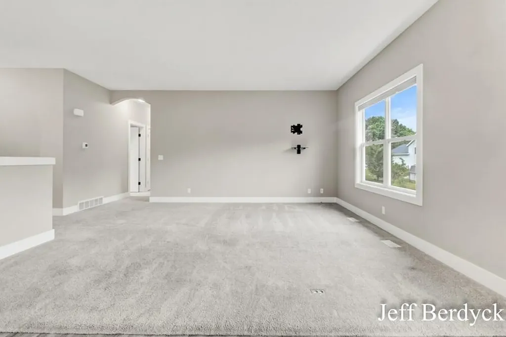 5697 Victoria Street Allendale Charter Township MI 49401